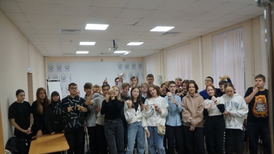Ученики 8-10 классов лицея экономики и основ предпринимательства № 10 посетили МБУ «Псковский бизнес-инкубатор»
